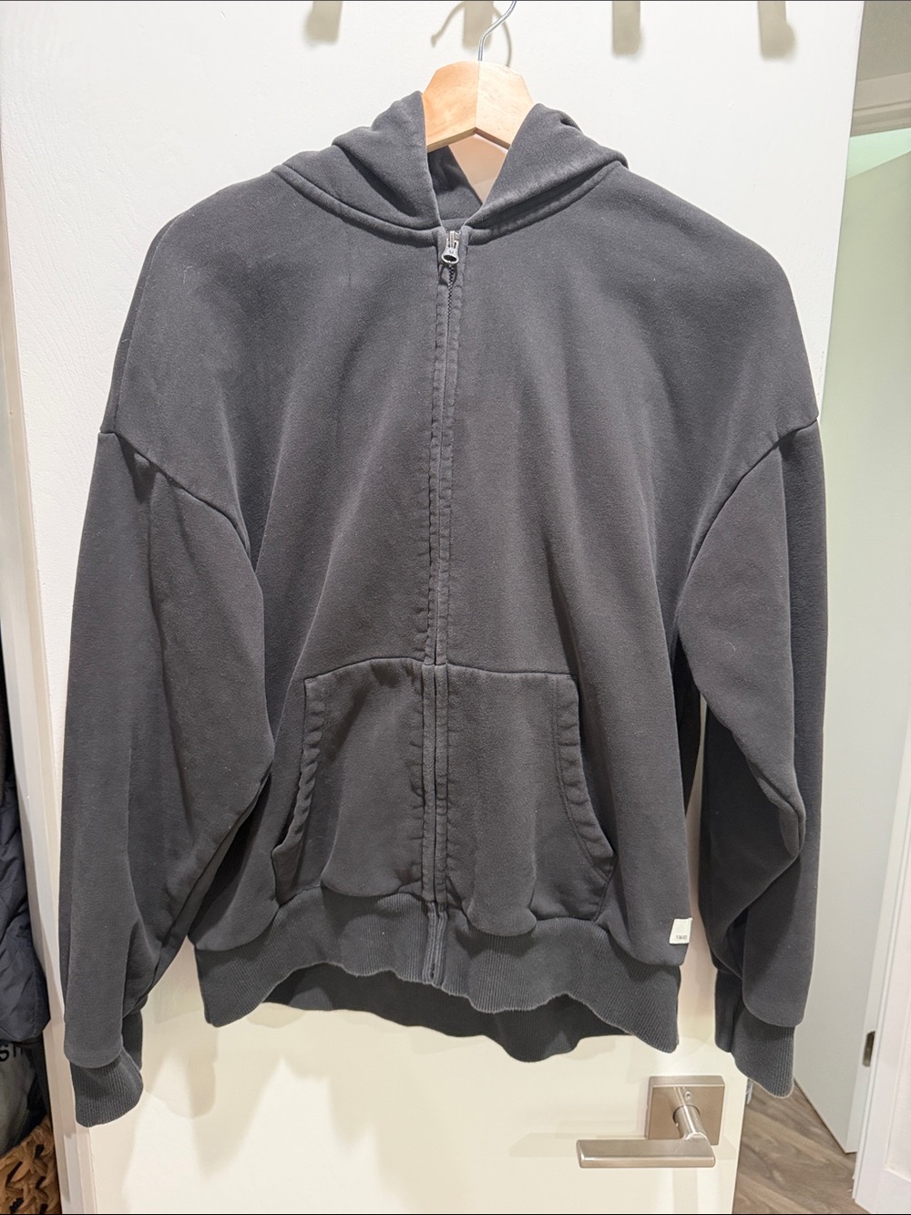 Vuori oversized Black Zip-Up Hoodie Jacket